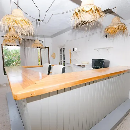 Flamingo By Nest Hostal Cala Llena