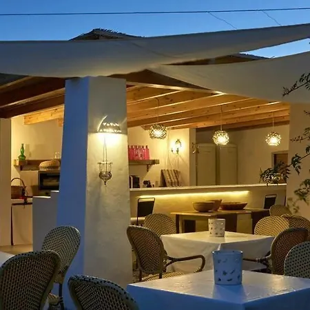 Flamingo By Nest *
